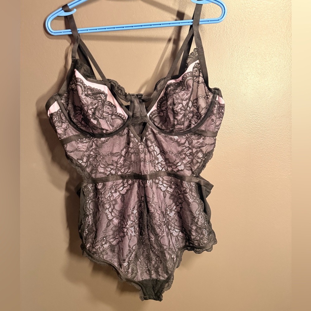 *New* Lace Bodysuit in Black and Purple